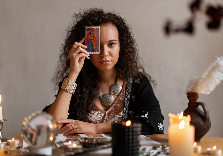 Experienced Astrologers